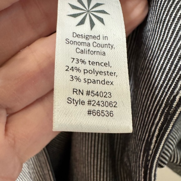 #7 ATHLETA Dress  XSP Navy/White tiny stripes Boat Neck, Sleeveless, Lined - Picture 15 of 15